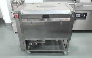 Brush washing and peeling machine